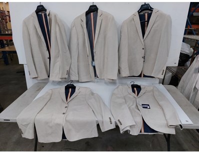 Unreserved Brand New High End Mens Suits, Jack... - Lot 2604