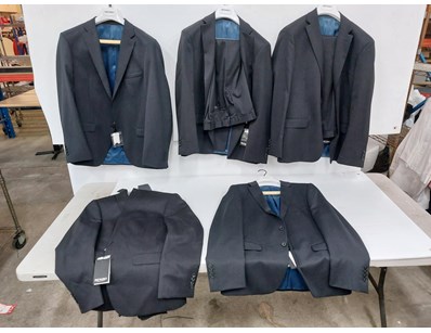 Unreserved Brand New High End Mens Suits, Jack... - Lot 2577