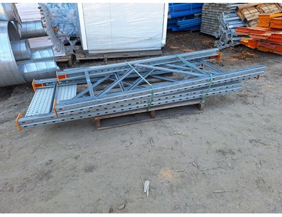UNRESERVED Racking & Scaffolding (ON3733) - Lot 34