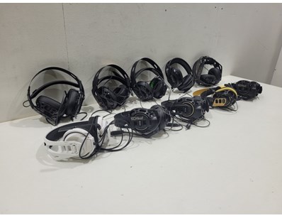 Unreserved Gaming Headsets Warranty & Returns(N... - Lot 321