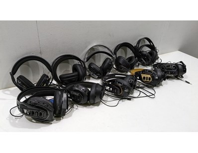 Unreserved Gaming Headsets Warranty & Returns(N... - Lot 338