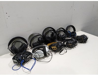 Unreserved Gaming Headsets Warranty & Returns(N... - Lot 394