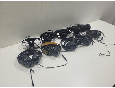 Unreserved Gaming Headsets Warranty & Returns(N... - Lot 385