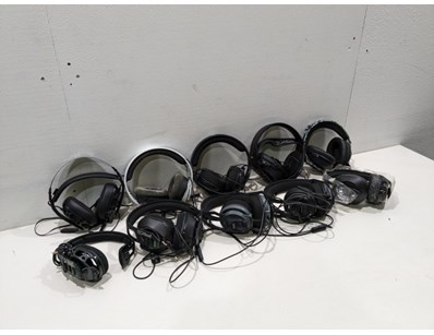 Unreserved Gaming Headsets Warranty & Returns(N... - Lot 386