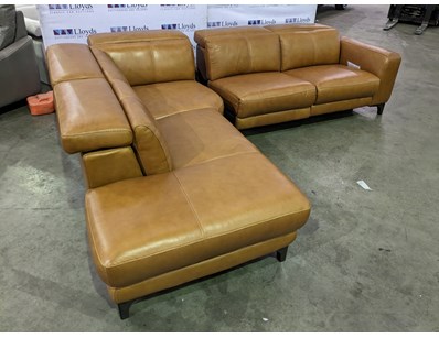Renowned Nationwide Furniture Retailer Ex-Displa... - Lot 26
