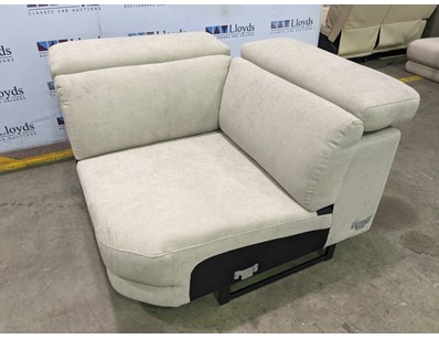 Renowned Nationwide Furniture Retailer Ex-Displa... - Lot 84
