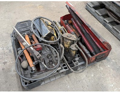 UNRESERVED Hydraulic Machinery, Attachments & Fi... - Lot 43