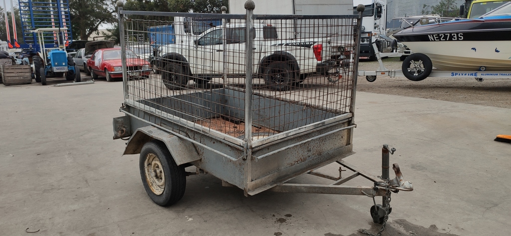 SA Public Trustee Home & Collectables Clearanc... - Lot 4005